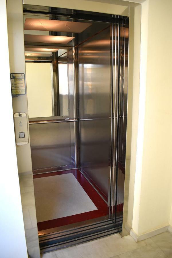 Karma Apartment - Next To Sandy Beach Chania  Luaran gambar